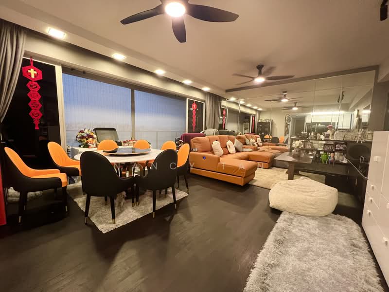 The Centris Apartment For Sale at S$ 2,300,000 | PropertyGuru Singapore - Living Room