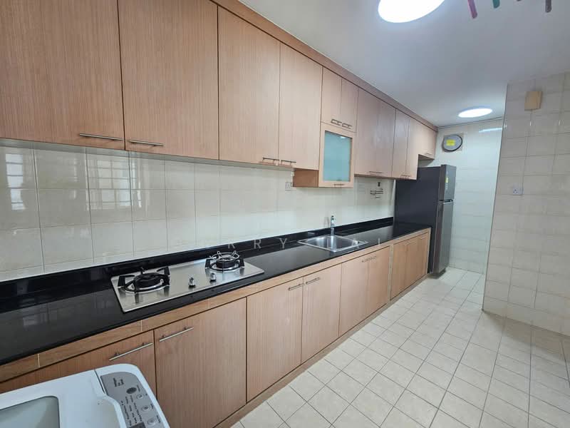 678B Jurong West Street 64, 678B Jurong West Street 64, 3 Bedrooms, 1,184 sqft, HDB Flat For Rent, by Garry Lai, 500061357 - Kitchen - PropertyGuru.com.sg