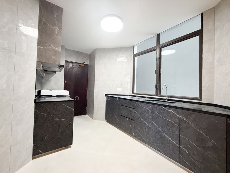 Parc Oasis, 53 Jurong East Avenue 1, 3 Bedrooms, 1,378 sqft, Condominium For Rent, by Jolene See, 500061361 - Kitchen - PropertyGuru.com.sg