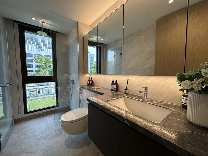 5 Levels Brand New Landed in Novena Terraced House For Sale at S$ 7,880,000 | PropertyGuru Singapore - Bathroom