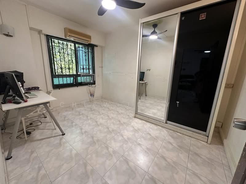 635 Choa Chu Kang North 6 HDB Flat For Sale at S$ 820,000 | PropertyGuru Singapore - Bedroom