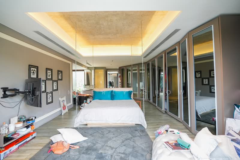 Detached Home with Stunning Views In Binjai Vinicity Detached House For Sale at S$ 13,800,000 | PropertyGuru Singapore - Bedroom