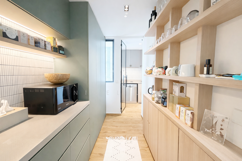 Twin VEW, 91 West Coast Vale, 3 Bedrooms, 1,184 sqft, Condominium For Rent, by Nigel J M, 500061393 - Pantry - PropertyGuru.com.sg