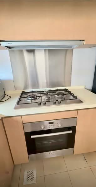 Nova 88, 8 Bhamo Road, 2 Bedrooms, 915 sqft, Apartment For Rent, by Anthea Yeo 杨丽娇, 500061395 - Kitchen - PropertyGuru.com.sg