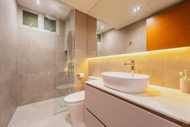 The Raintree Condominium For Sale at S$ 1,900,000 | PropertyGuru Singapore - Bathroom