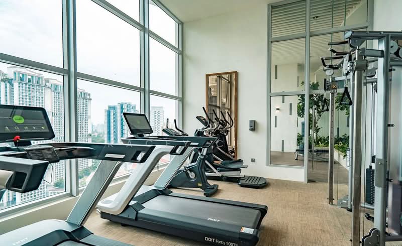 Queens Peak, 1 Dundee Road, 2 Bedrooms, 775 sqft, Condominium For Rent, by Kacey Chan, 500061407 - Gym - PropertyGuru.com.sg