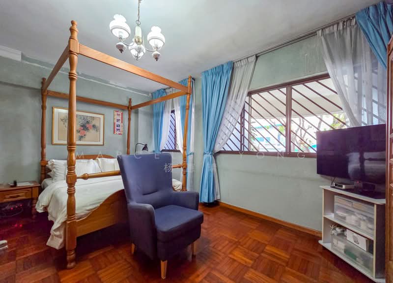 634 Hougang Avenue 8 HDB Flat For Sale at S$ 968,000 | PropertyGuru Singapore - Bedroom