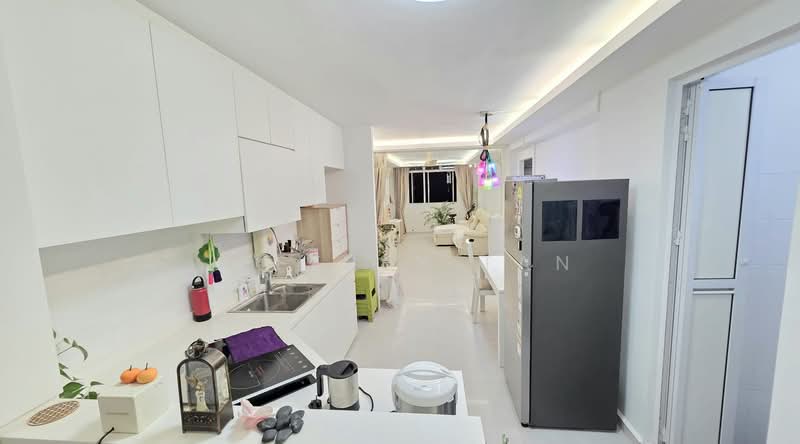 623 Hougang Avenue 8 HDB Flat For Sale at S$ 498,000 | PropertyGuru Singapore - Kitchen