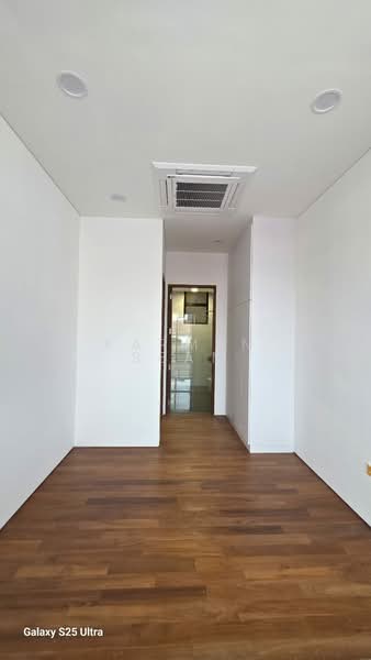 West Coast Road, , 4 Bedrooms, 2,442 sqft, Corner Terrace For Rent, by Karmen Seam, 500061429 - Interior - PropertyGuru.com.sg