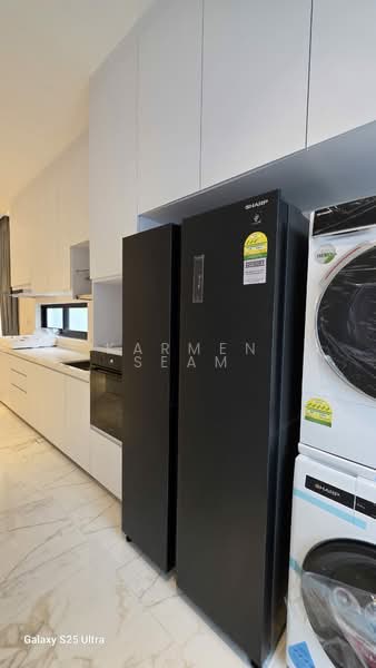 West Coast Road, , 4 Bedrooms, 2,442 sqft, Corner Terrace For Rent, by Karmen Seam, 500061429 - Kitchen - PropertyGuru.com.sg