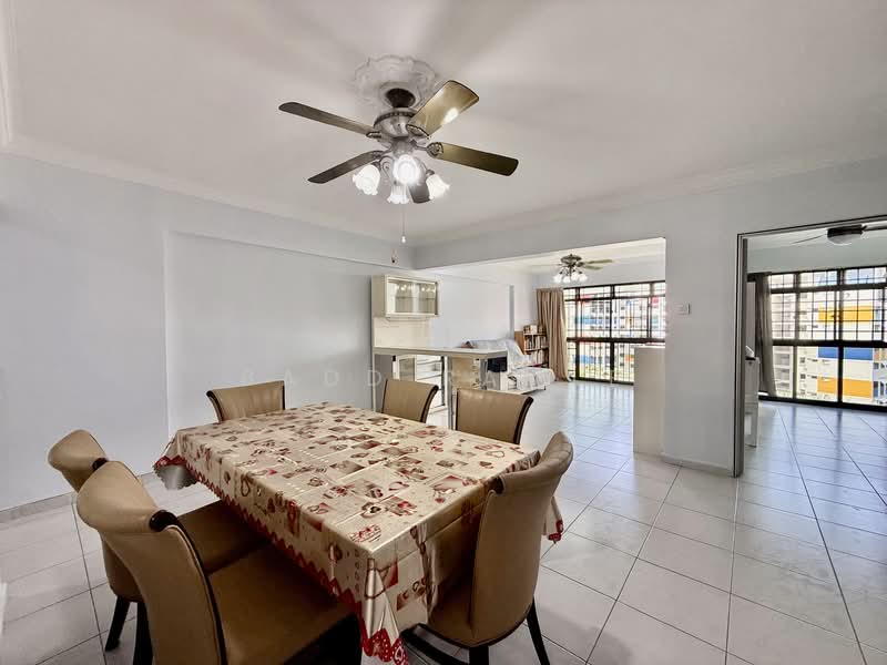 526 Woodlands Drive 14, 526 Woodlands Drive 14, Room Rental, 130 sqft, HDB Flat For Rent, by Badd Ramle, 500061431 - Living Room - PropertyGuru.com.sg