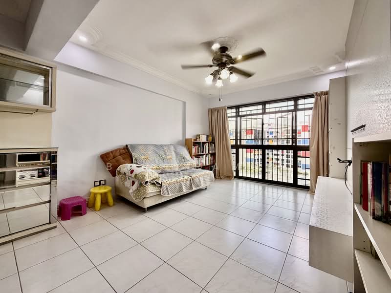 526 Woodlands Drive 14, 526 Woodlands Drive 14, Room Rental, 130 sqft, HDB Flat For Rent, by Badd Ramle, 500061431 - Living Room - PropertyGuru.com.sg