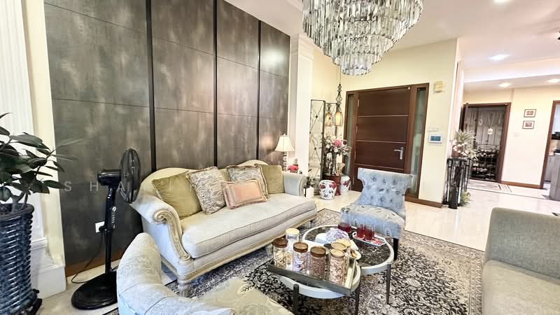 Hillington Green Condominium For Sale at S$ 3,288,000 | PropertyGuru Singapore - Living Room