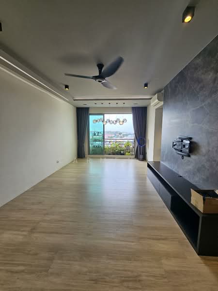 Sunhaven Condominium For Sale at S$ 1,820,000 | PropertyGuru Singapore - Living Room
