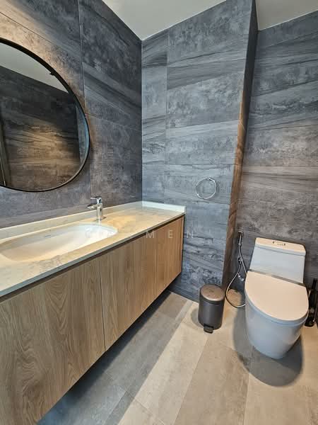 Sunhaven Condominium For Sale at S$ 1,820,000 | PropertyGuru Singapore - Master Bathroom