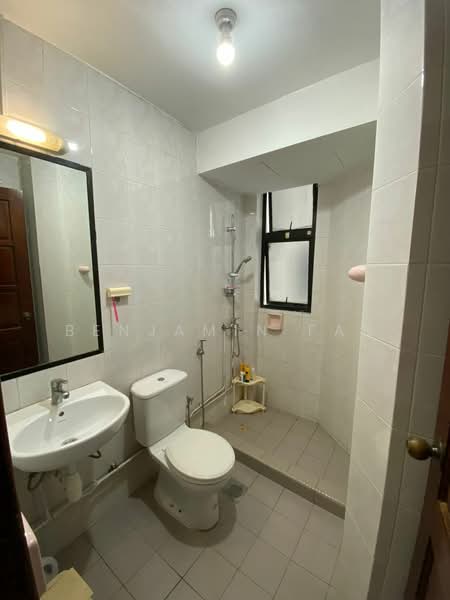 The Morningside, 1 Jalan Kuala, 3 Bedrooms, 1,302 sqft, Condominium For Rent, by Benjamin Fan, 500061442 - Bathroom - PropertyGuru.com.sg
