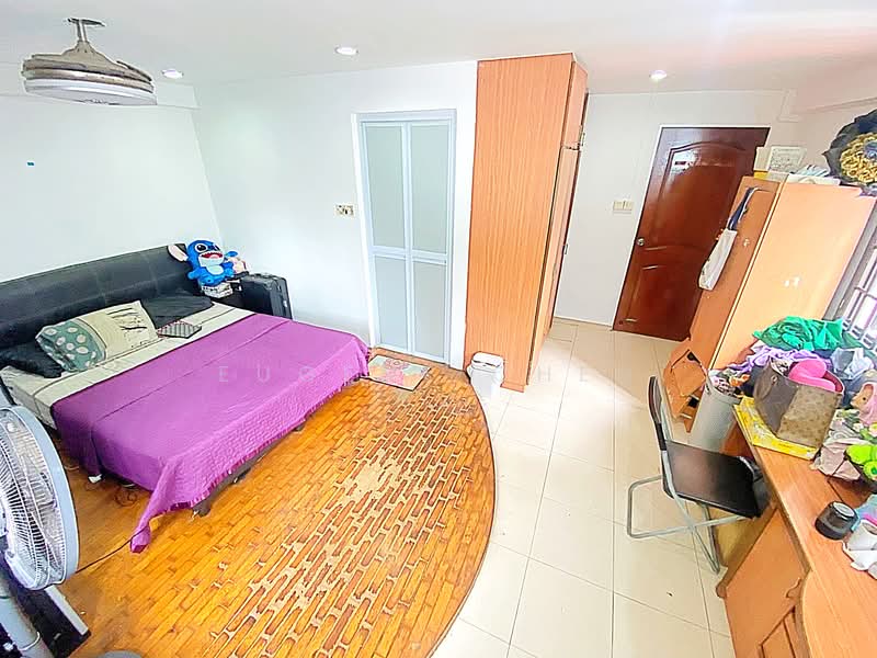 510 Woodlands Drive 14 HDB Flat For Sale at S$ 830,000 | PropertyGuru Singapore - Bedroom