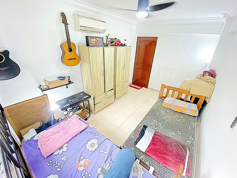 510 Woodlands Drive 14 HDB Flat For Sale at S$ 830,000 | PropertyGuru Singapore - Bedroom