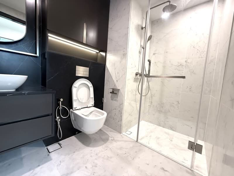 One Bernam Condominium For Sale at S$ 1,350,000 | PropertyGuru Singapore - Bathroom