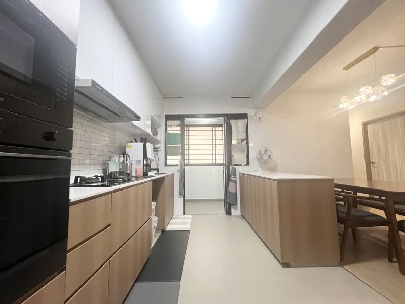 467B Bukit Batok West Avenue 9 HDB Flat For Sale at S$ 800,000 | PropertyGuru Singapore