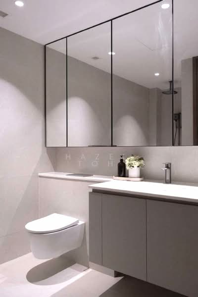 Artisan 8 Apartment For Sale at S$ 2,417,000 | PropertyGuru Singapore - Bathroom