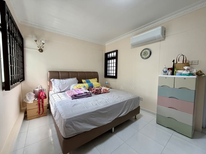 302A Anchorvale Link HDB Flat For Sale at S$ 730,000 | PropertyGuru Singapore - Bedroom