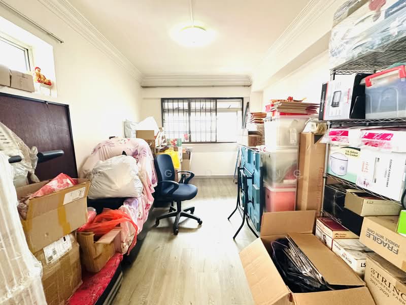 384 Tampines Street 32 HDB Flat For Sale at S$ 858,000 | PropertyGuru Singapore - Interior