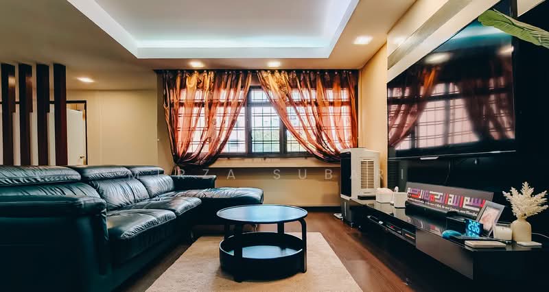 258D Compassvale Road HDB Flat For Sale at S$ 650,000 | PropertyGuru Singapore - Living Room