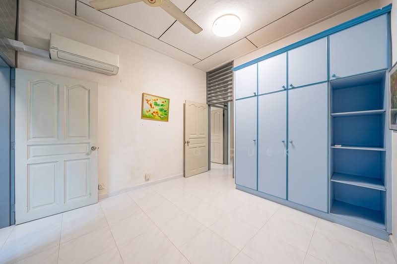 Mayflower Gardens, , 4 Bedrooms, 2,200 sqft, Terraced House For Rent, by Li Ying Quek, 500061563 - PropertyGuru.com.sg