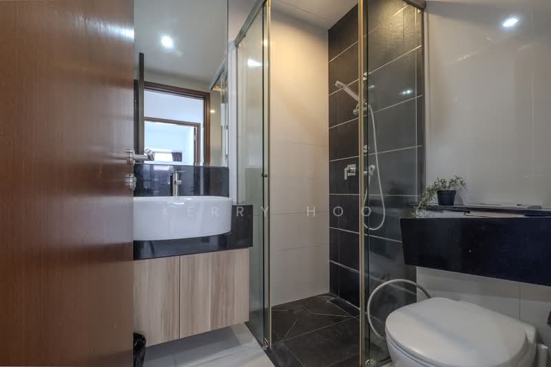 Alexis, 356 Alexandra Road, Room Rental, 150 sqft, Condominium For Rent, by Kerry Hoo, 500061585 - Bathroom - PropertyGuru.com.sg