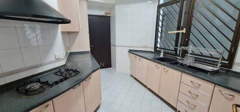 Parc Oasis Condominium For Sale at S$ 1,800,000 | PropertyGuru Singapore