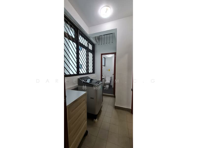 Parc Oasis Condominium For Sale at S$ 1,800,000 | PropertyGuru Singapore