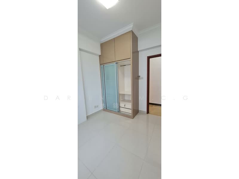 Parc Oasis Condominium For Sale at S$ 1,800,000 | PropertyGuru Singapore