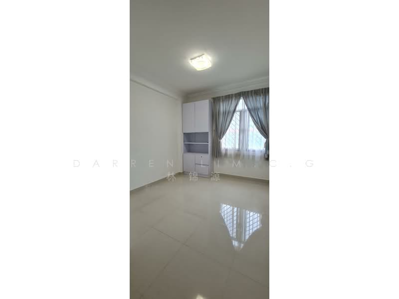 Parc Oasis Condominium For Sale at S$ 1,800,000 | PropertyGuru Singapore