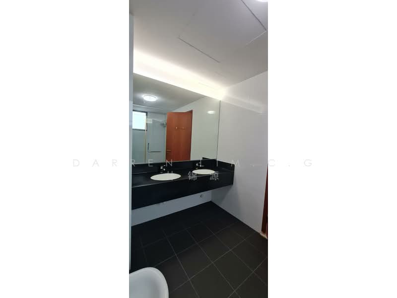 Parc Oasis Condominium For Sale at S$ 1,800,000 | PropertyGuru Singapore