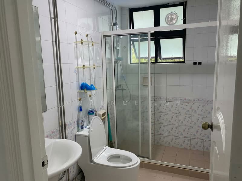 St Thomas Court, 40 Saint Thomas Walk, 3 Bedrooms, 1,119 sqft, Condominium For Rent, by Lawrence Loy, 500061590 - Bathroom - PropertyGuru.com.sg