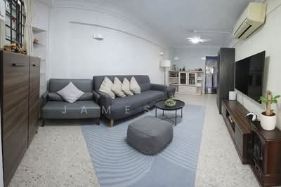 For Sale - 558 Ang Mo Kio Avenue 10