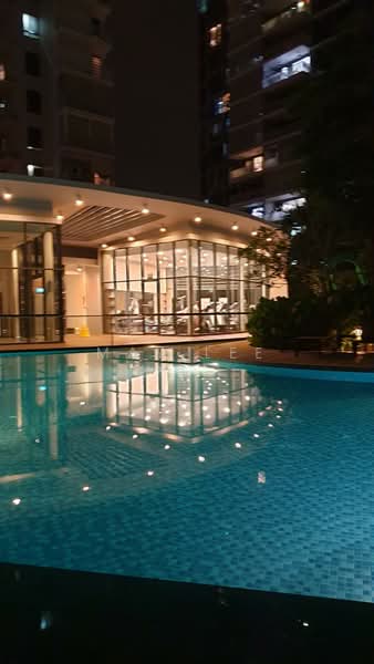 Parc Centros Condominium For Sale at S$ 2,580,000 | PropertyGuru Singapore - Exterior