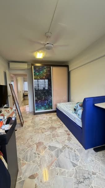 260 Tampines Street 21 HDB Flat For Sale at S$ 728,000 | PropertyGuru Singapore - Bedroom