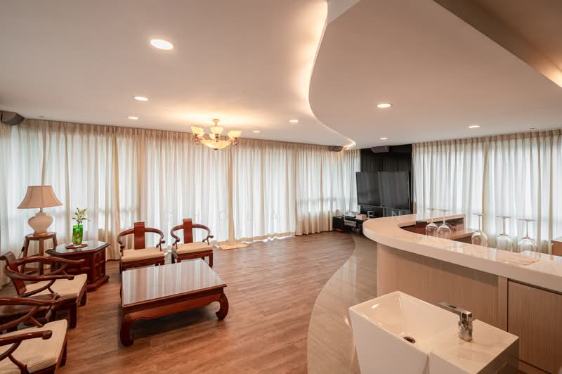 Jalan Wajek Bungalow House For Sale at S$ 3,500,000 | PropertyGuru Singapore - Living Room