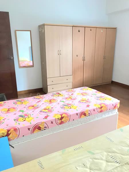 Yuk Tong Avenue, Yuk Tong Avenue, Room Rental, 350 sqft, Semi-Detached House For Rent, by Joanne Ng, 500061621 - Bedroom - PropertyGuru.com.sg