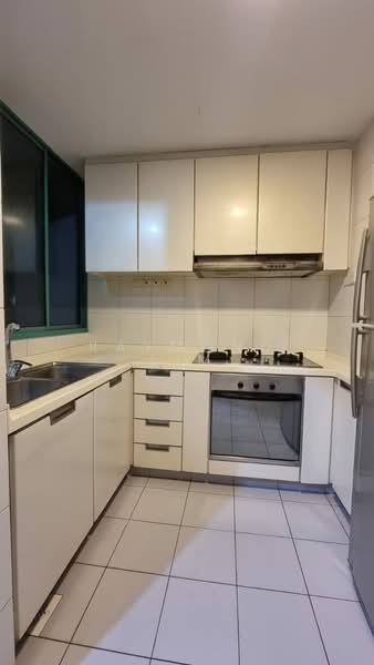 Amaranda Gardens, 116 Serangoon Avenue 3, 2 Bedrooms, 990 sqft, Condominium For Rent, by Raymond Sim, 500061627 - Kitchen - PropertyGuru.com.sg