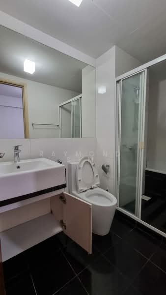 Amaranda Gardens, 116 Serangoon Avenue 3, 2 Bedrooms, 990 sqft, Condominium For Rent, by Raymond Sim, 500061627 - Bathroom - PropertyGuru.com.sg