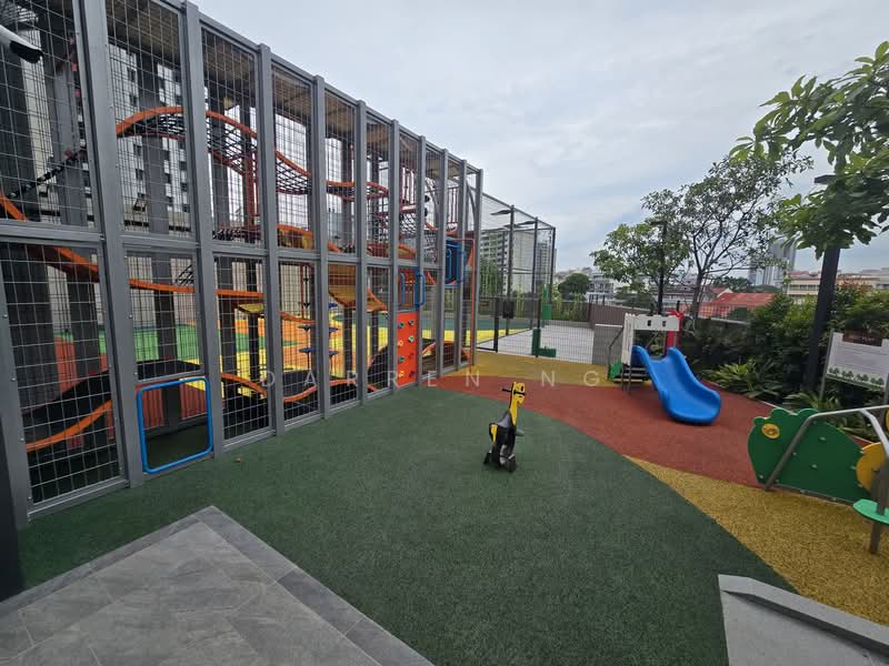 Piccadilly Grand, Northumberland Road, 5 Bedrooms, 1,679 sqft, Condominium For Rent, by Darren Ng, 500061630 - Exterior - PropertyGuru.com.sg