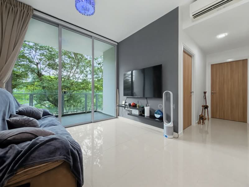 Canberra Residences, 515 Canberra Drive, 2 Bedrooms, 850 sqft, Condominium For Sale, by Joshua Soh, 500061633 - Living Room - PropertyGuru.com.sg