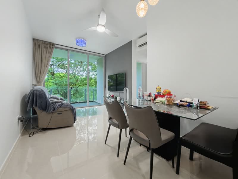 Canberra Residences, 515 Canberra Drive, 2 Bedrooms, 850 sqft, Condominium For Sale, by Joshua Soh, 500061633 - Living Dining - PropertyGuru.com.sg