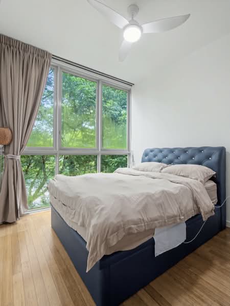 Canberra Residences, 515 Canberra Drive, 2 Bedrooms, 850 sqft, Condominium For Sale, by Joshua Soh, 500061633 - Master Bedroom - PropertyGuru.com.sg