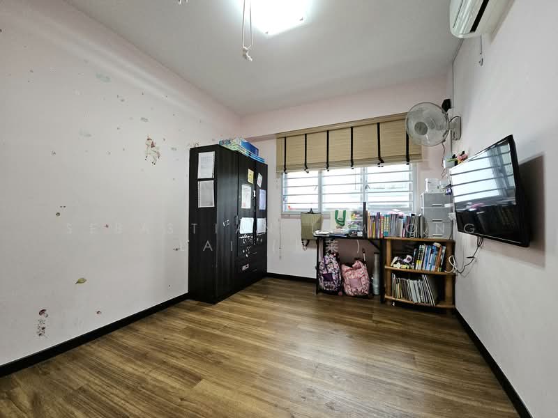 26B Saint George's Lane HDB Flat For Sale at S$ 1,000,000 | PropertyGuru Singapore - Bedroom