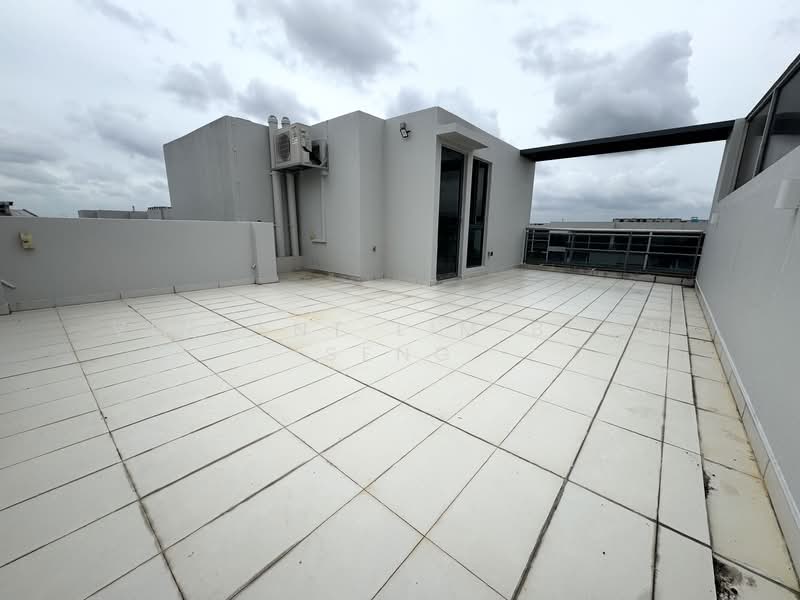 Parc Olympia, 52 Flora Drive, 3 Bedrooms, 2,164 sqft, Condominium For Rent, by Vincent Lim Boon Seng, 500061641 - PropertyGuru.com.sg