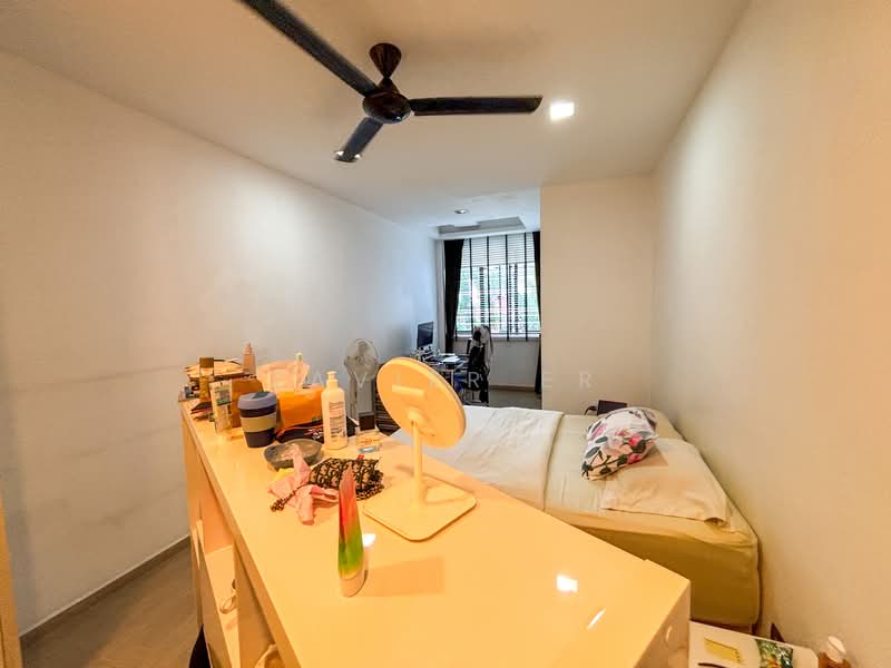 🏆JIA LANDED🏆Modern Inter Terrace With Huge Open Floorplate Terraced House For Sale at S$ 5,700,000 | PropertyGuru Singapore - Bedroom